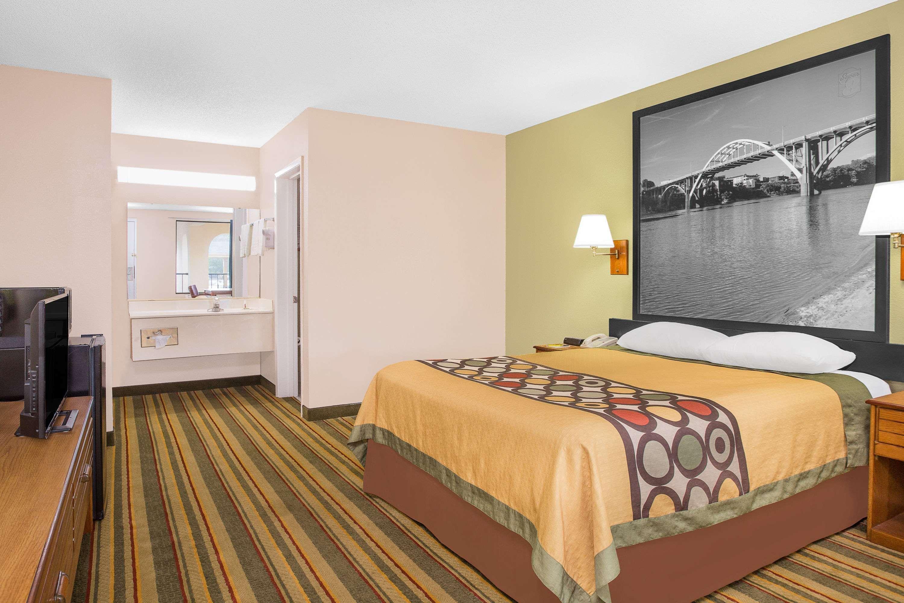 Super 8 By Wyndham Eufaula Hotel Luaran gambar