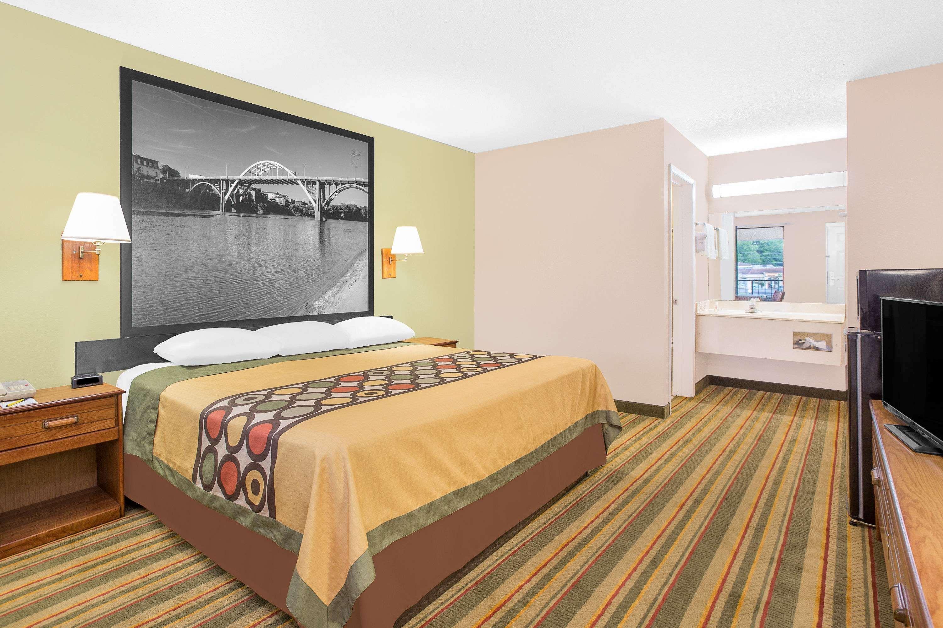 Super 8 By Wyndham Eufaula Hotel Luaran gambar
